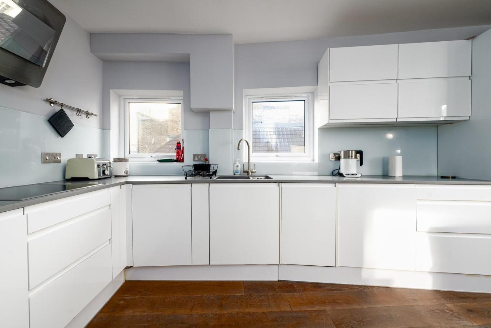 Guestready - Central Living Near Kensington Palace Лондон Екстериор снимка